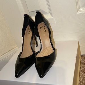 No. 6 MAKE AN OFFER 🖤